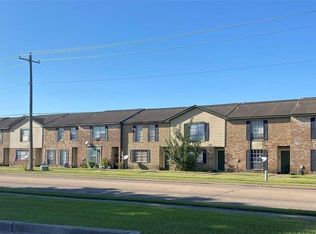 101 E Hospital Dr APT 1, Angleton, TX 77515