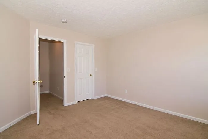 14240 Langham Dr — Photo 21