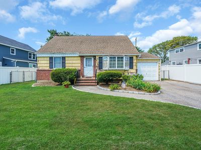 280 Carol Drive, Massapequa Park, NY, 11762