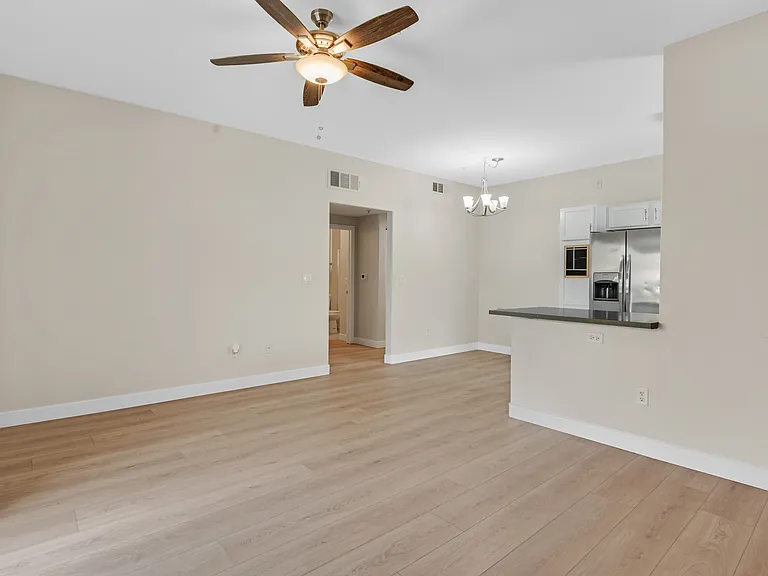 2291 W Horizon Ridge Pkwy #1106 — Photo 6
