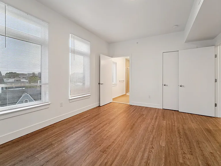 475 William St. — Photo 15