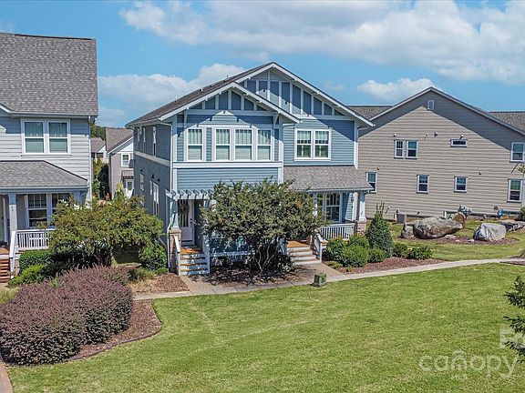 4th image of 748 Waterscape Ct