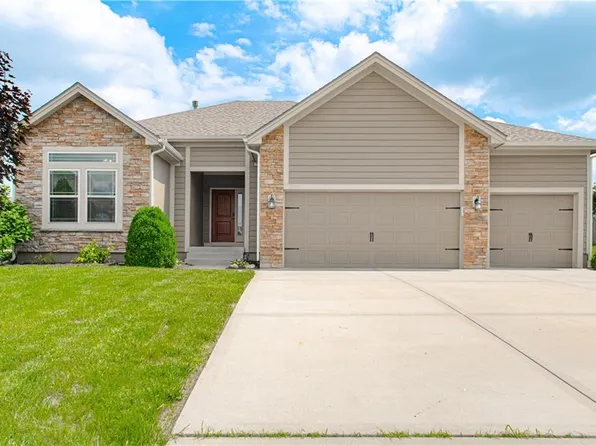 7035 NE 113th Ter, Kansas City, MO 64156