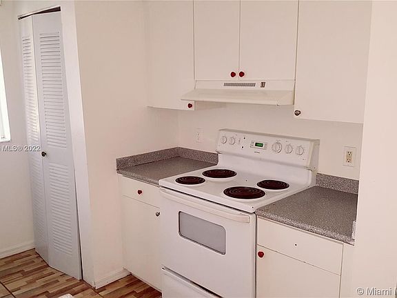5th image of 17612 NW 25th Ave APT 202
