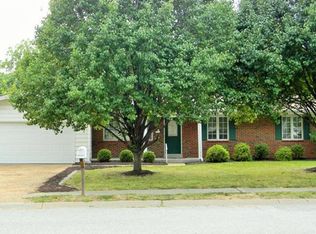 717 Maran Dr, Saint Charles, MO 63301