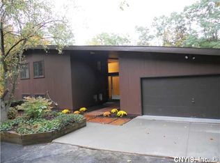 2194 W Lake Rd, Skaneateles, NY 13152