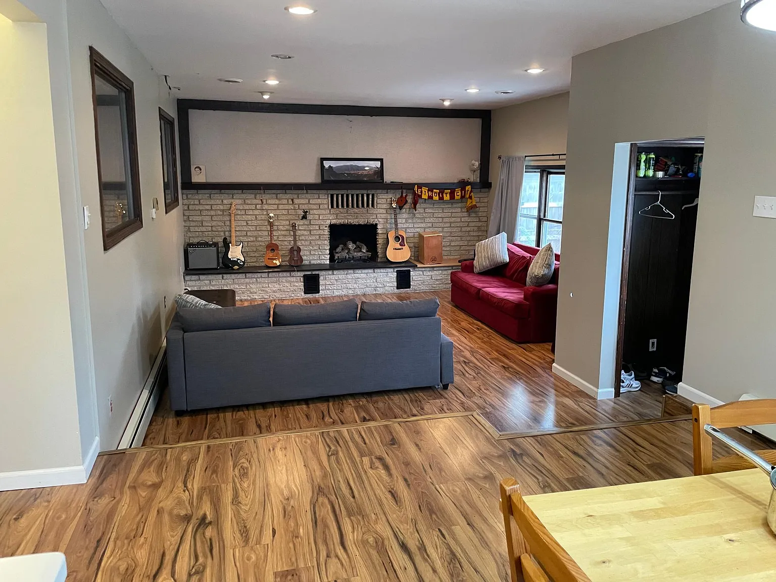 3006 Maplewood Ave — Photo 3