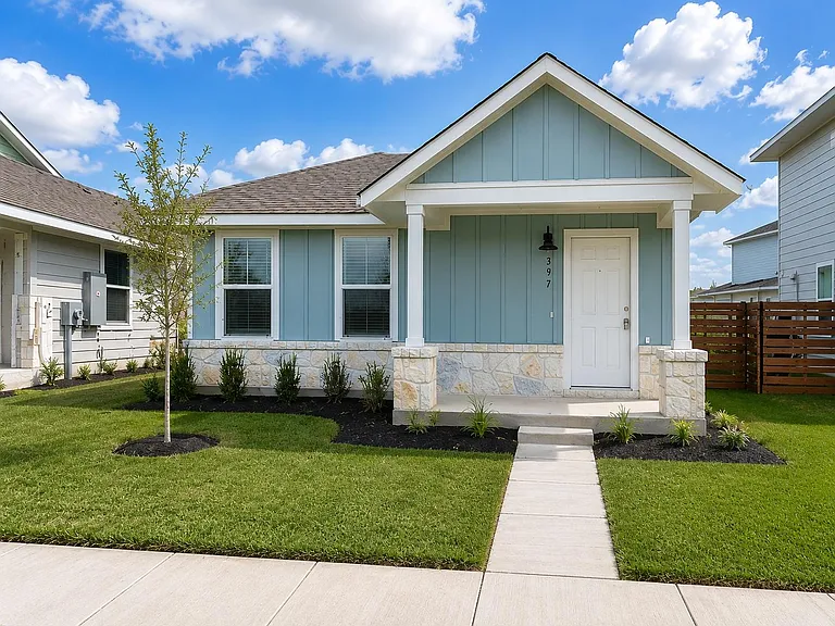 397 Keefer Ln — Photo 1