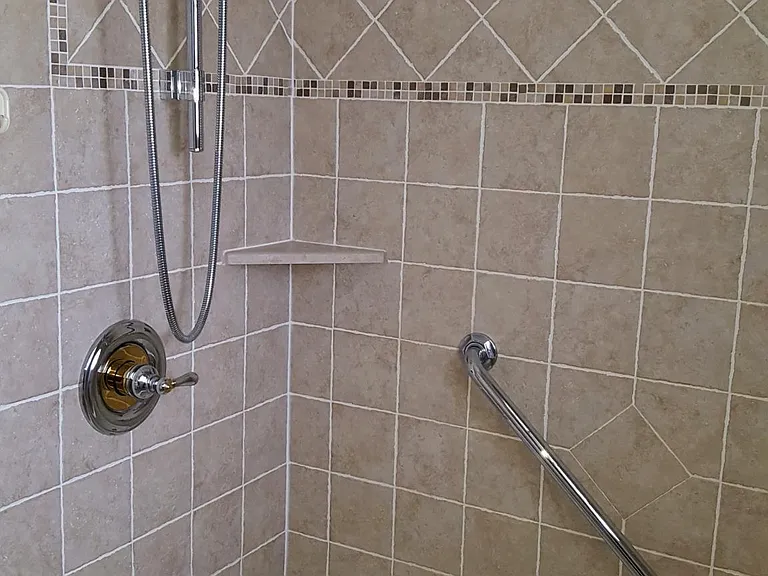 Full Bath View-3
