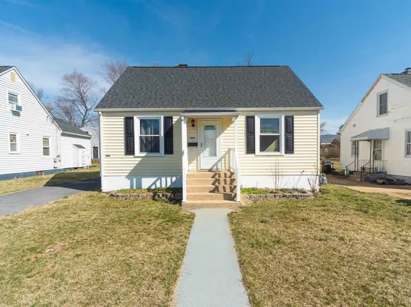 1421 Ohio St, Waynesboro, VA 22980