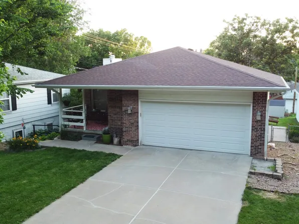 4205-4207 S 52nd St, Lincoln, NE 68506