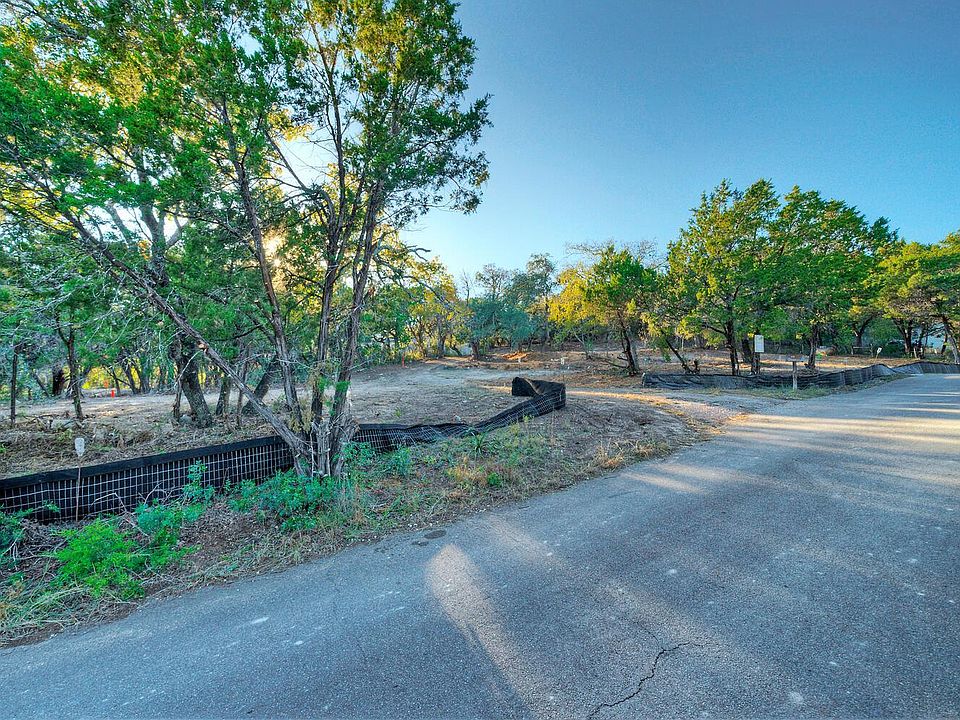 1st image of 18303 W Rim Dr