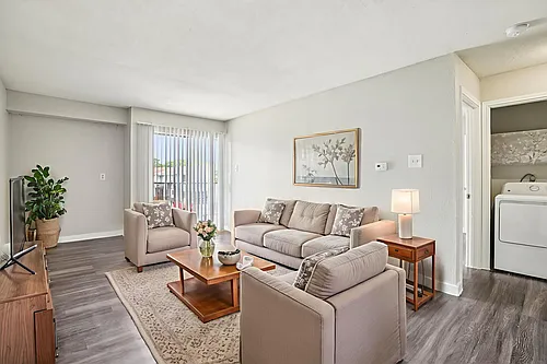Mesh Apartments Photo 1