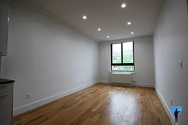 Rented by Next Door Realty NYC