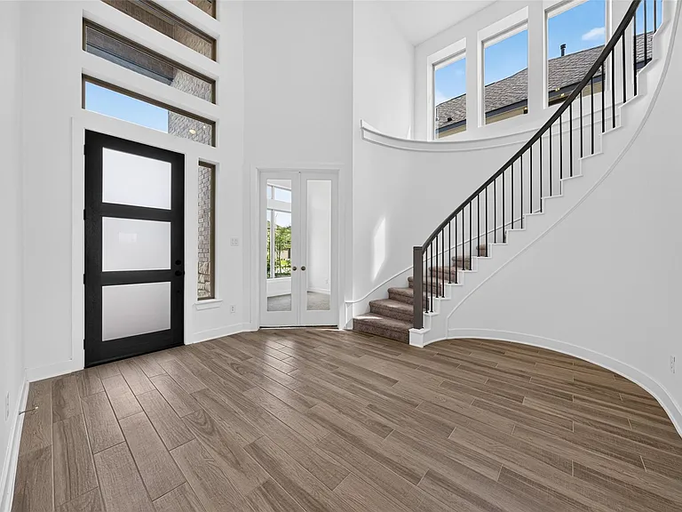 2803 Sweet Honey Ln — Photo 6