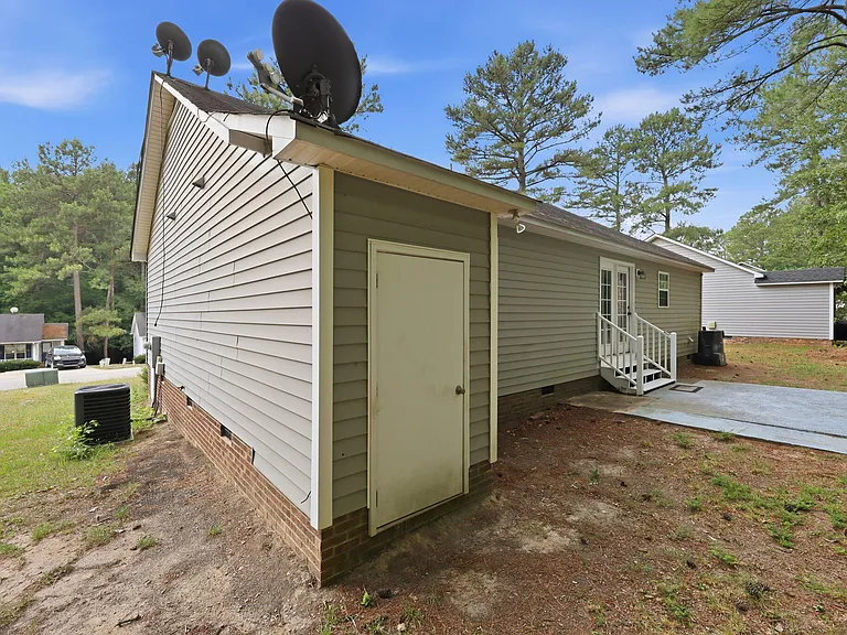 1057 Mailwood Dr — Photo 27