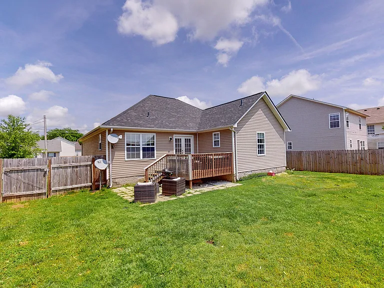 117 N Cavalcade Cir — Photo 16