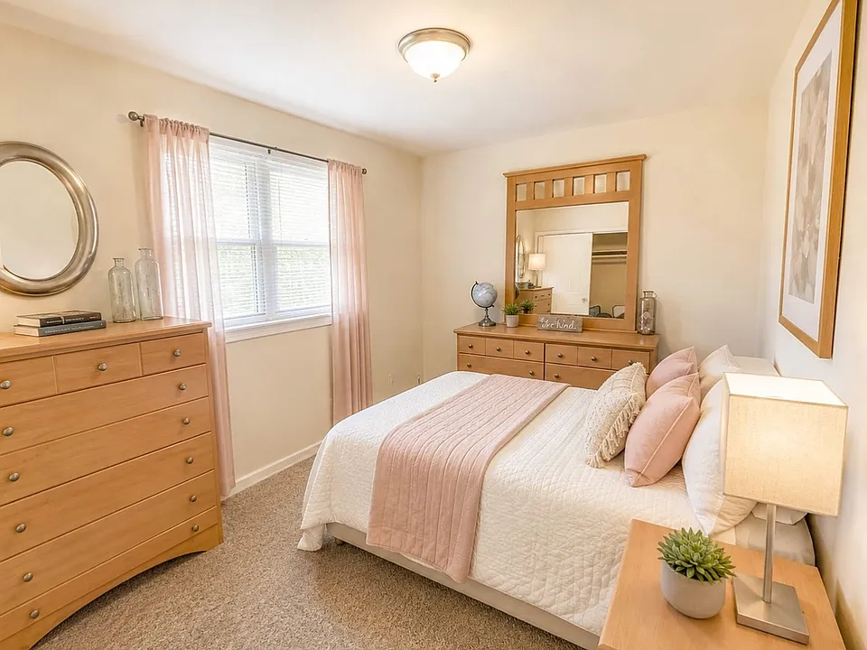 Comfortable, Plush Carpeting