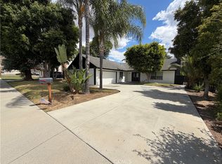 5221 Dresden Pl, Riverside, CA 92505