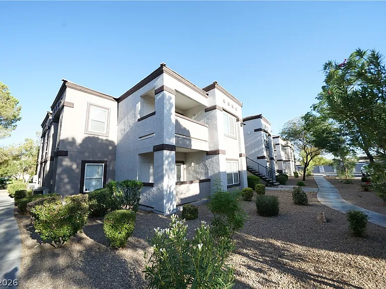 7255 W Sunset Rd #2061 — Photo 2
