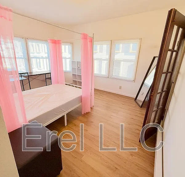 1829 Highland Pl #311 — Photo 7