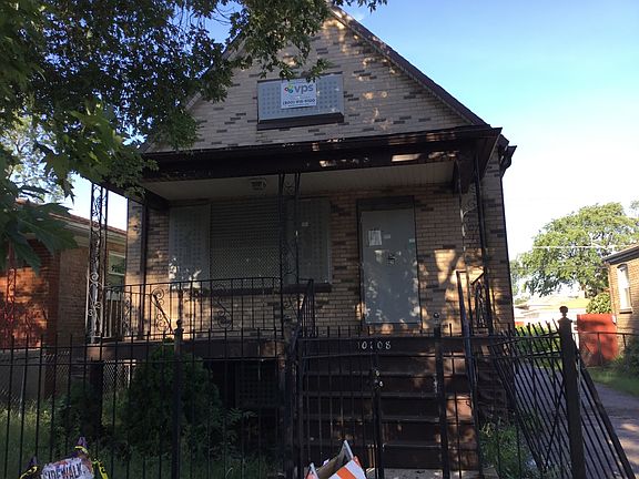 2nd image of 10208 S Hoxie Ave