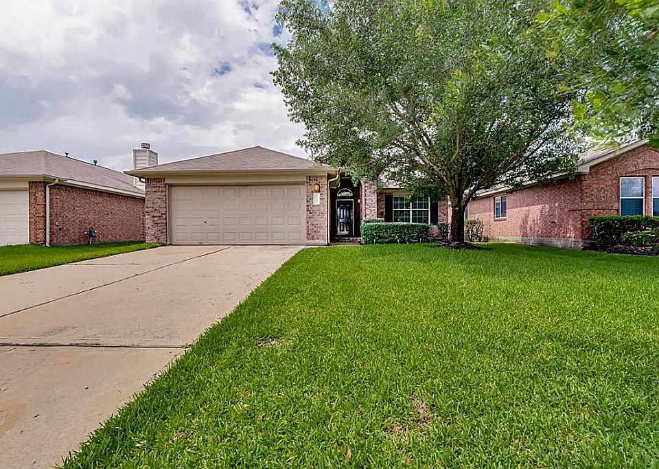 1st image of 17406 Thicket Hollow Ln