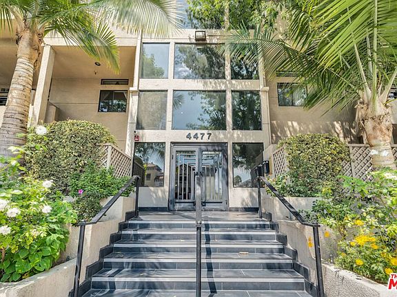 4th image of 4477 Woodman Ave APT 208