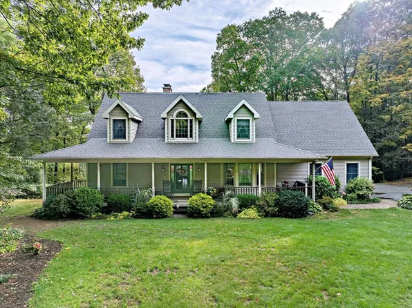 60 Gilbronson Rd, Union, CT 06076