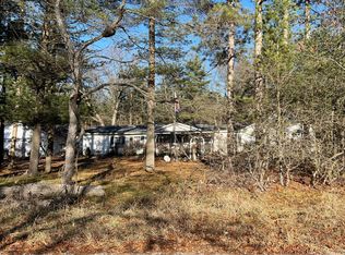 986 W Michillinda Rd, Muskegon, MI 49445