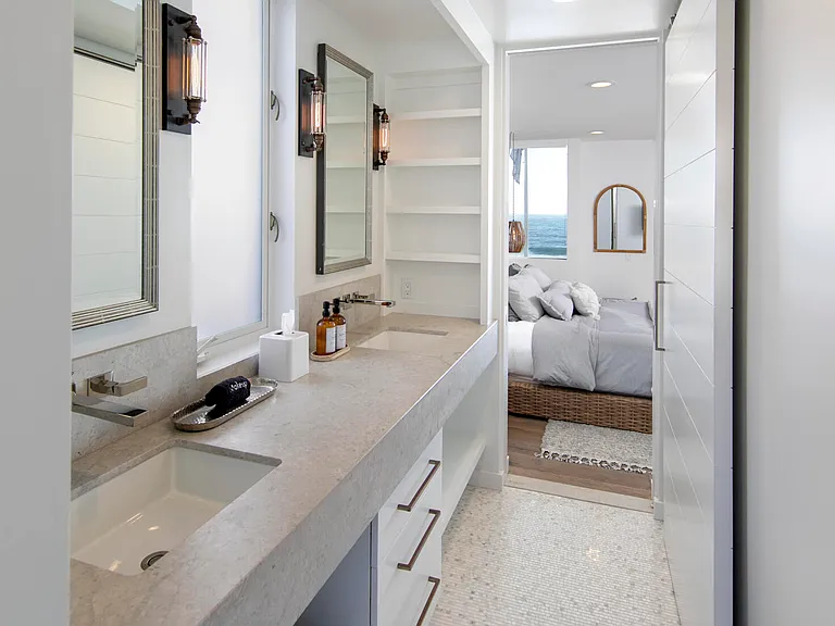 5372 Rincon Beach Park Dr — Photo 16