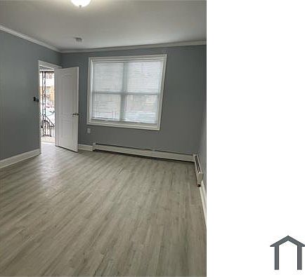1st image of 3021 Young Ave #1