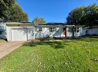 1720 Faulders Ln, Wichita, KS 67218