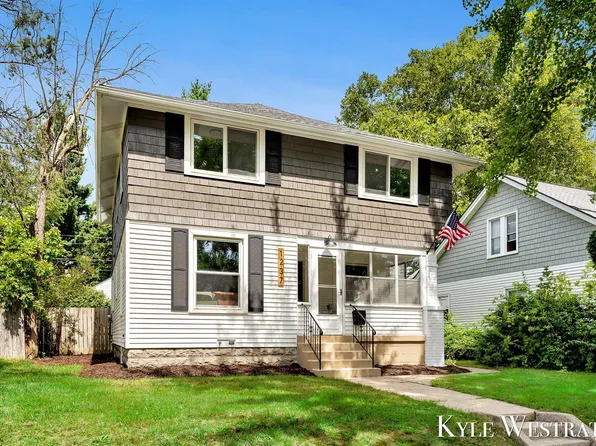 1237 Arianna St NW, Grand Rapids, MI 49504