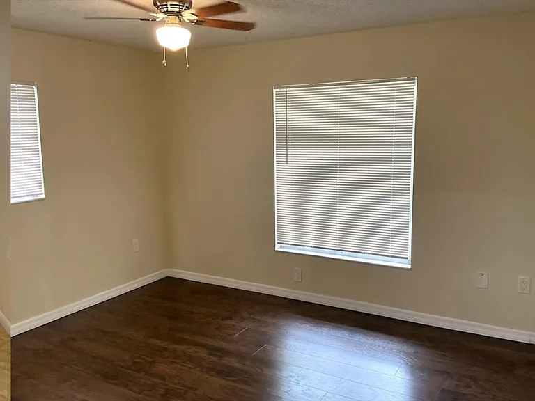 3737 Allenwood St #1 — Photo 8