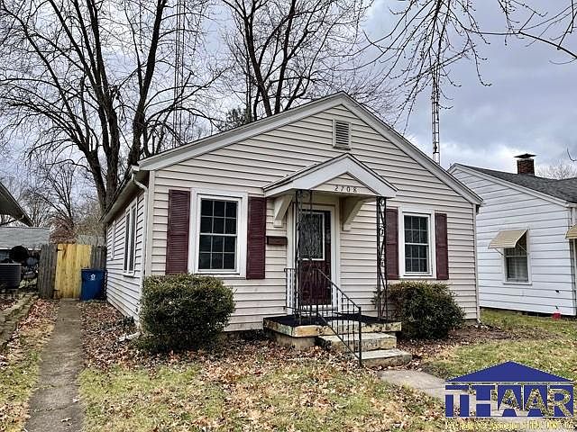1st image of 2708 Farrington St