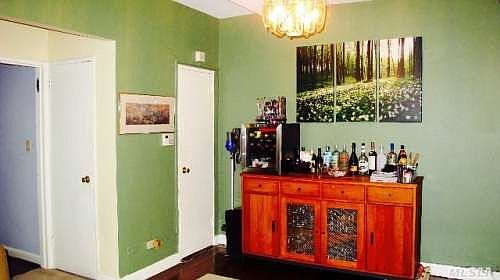 5th image of 6861 Yellowstone Blvd APT 114