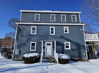 74-76 Middlesex St, North Chelmsford, MA 01863