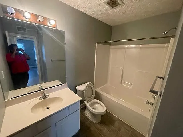 11917 Tazwell Dr #2 — Photo 19
