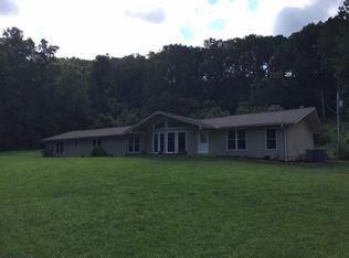 1995 E Wolf Valley Rd, Heiskell, TN 37754