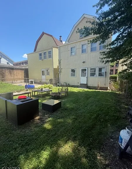 21 Terrace Pl #1 — Photo 32