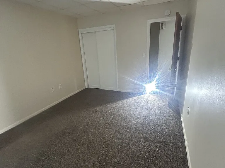 12 Clinton St #8 — Photo 5
