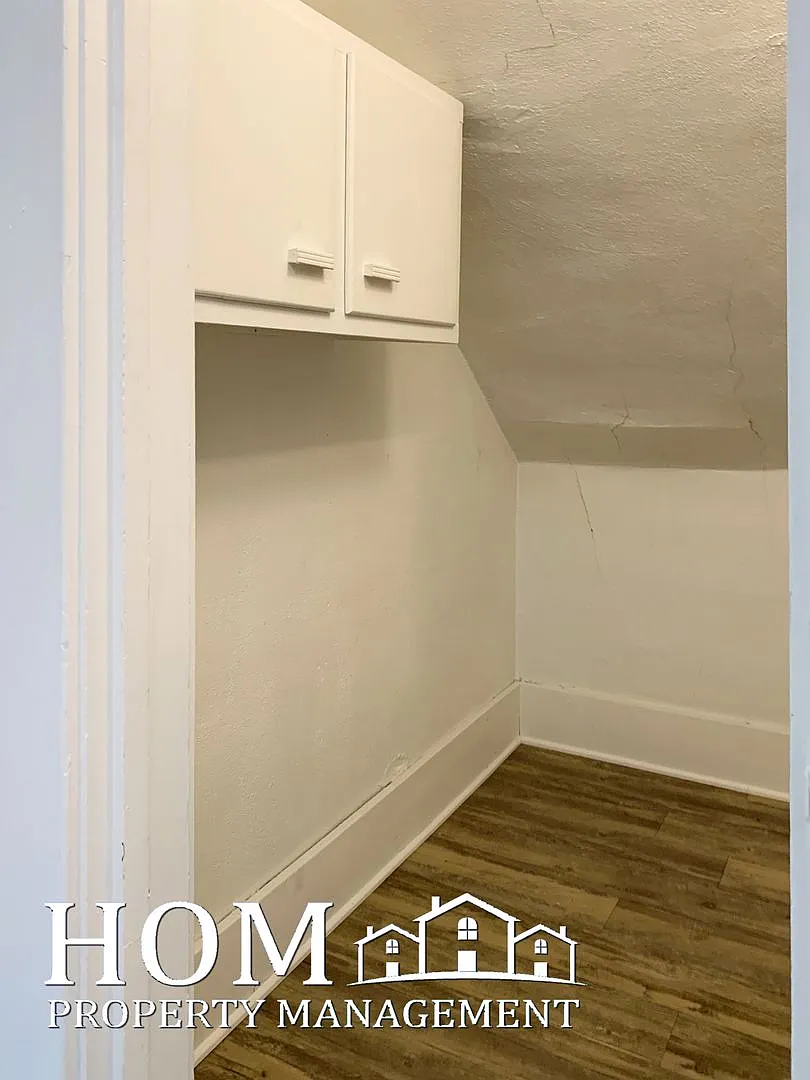 630 Lyndale Street — Photo 4