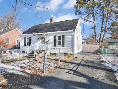 95 Leavitt St, Springfield, MA, 01109