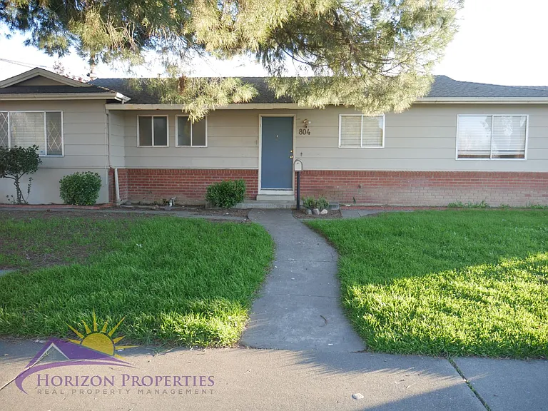 804 Placer Dr — Photo 3