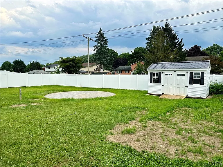4961 Windgate Rd — Photo 31