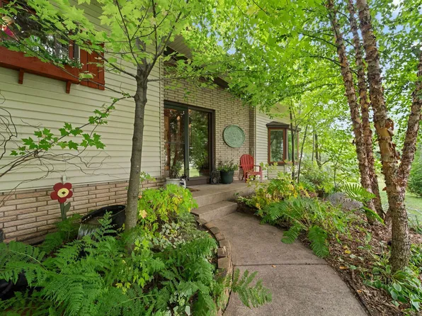 14054 Lexington Ave NE, Ham Lake, MN 55304