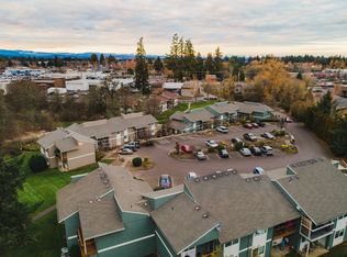 2048 NE Highway 99w #10, McMinnville, OR