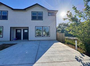 4106B White St, Bacliff, TX 77518