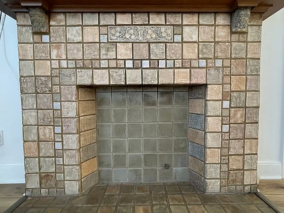 3rd image of 535 N Windsor Blvd #A